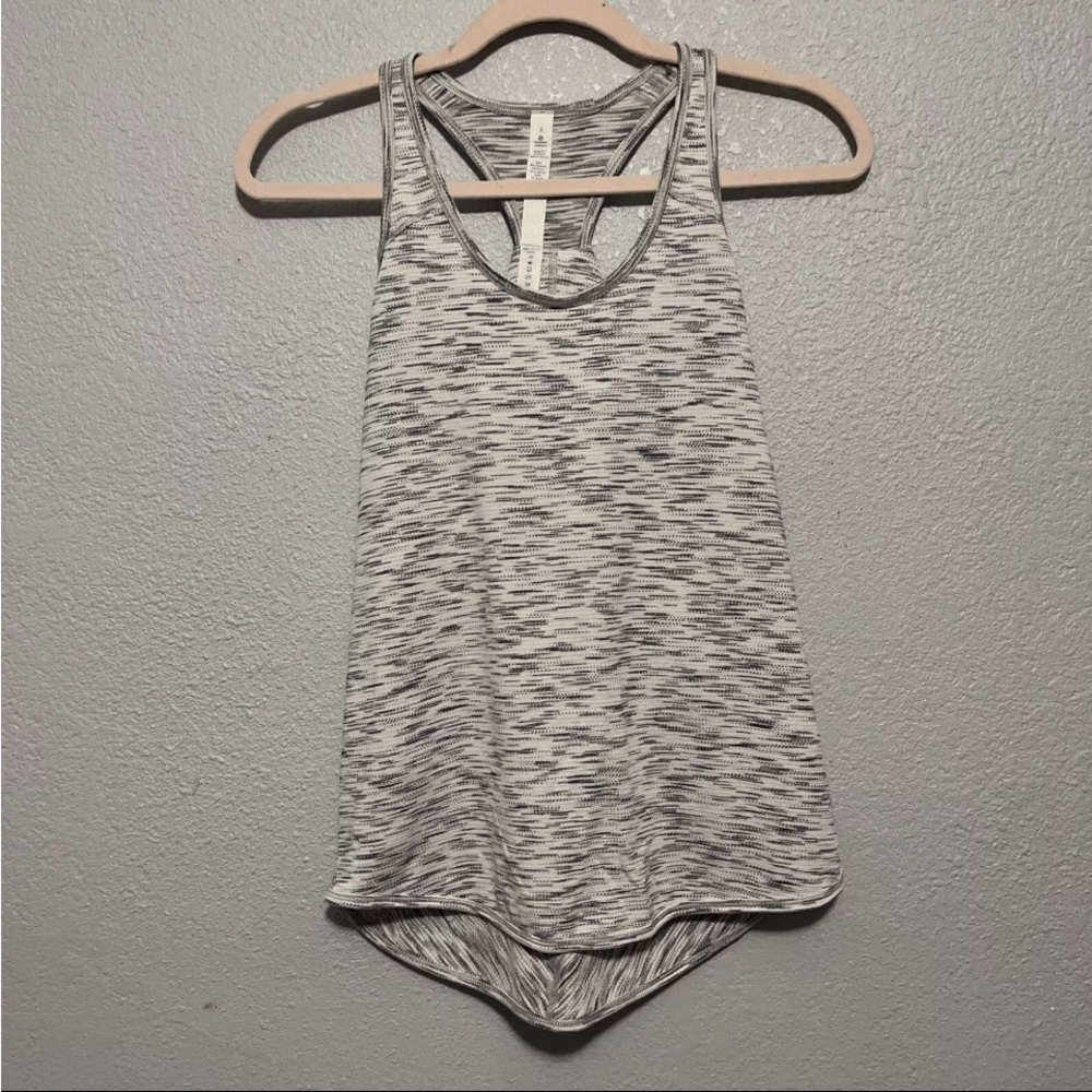 Lululemon Essential Tank Tiger Space Dye Black White Size 2